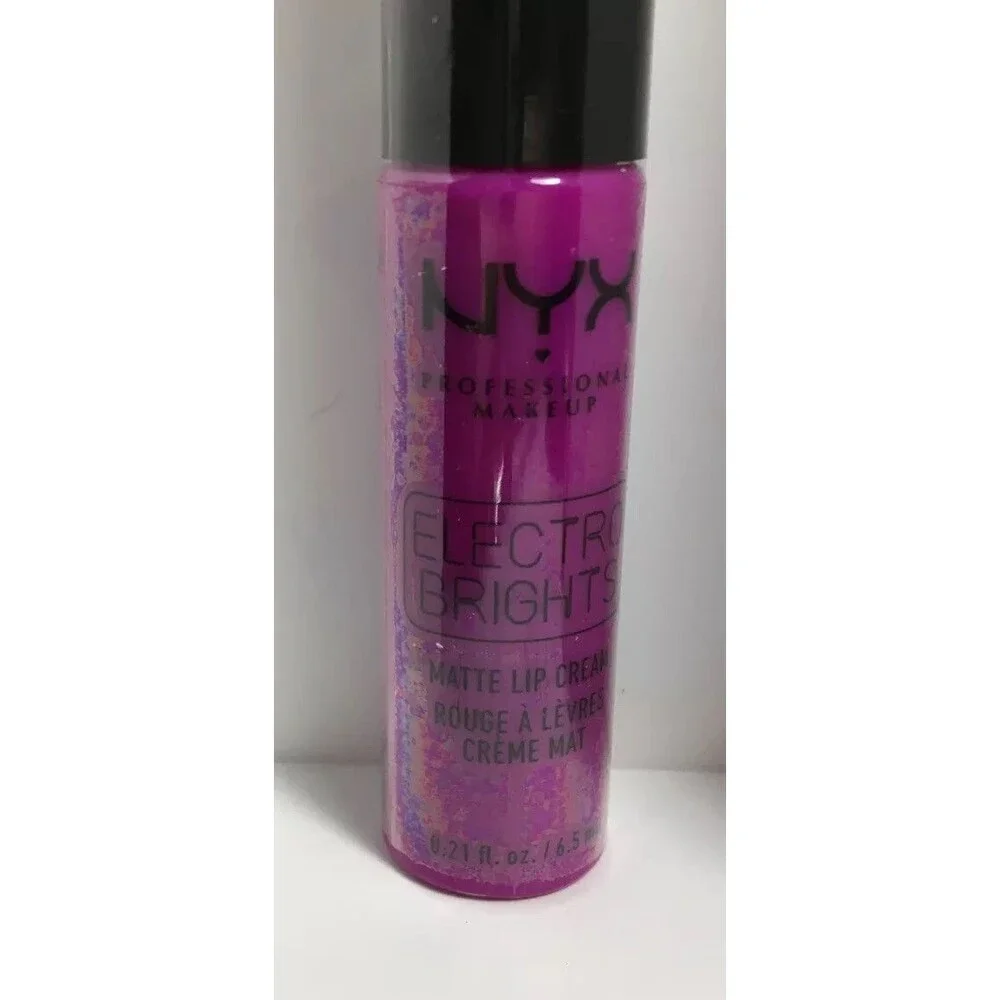 NYX Soft Matte Lip Cream Lips Face Makeup ~ EMRMLC03 Rio De Janeiro~ Bright